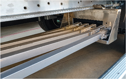 OP HP4-2.10_04 Add bracket support closure livestock amarre chassis.