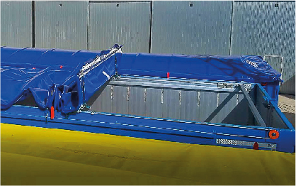 OP HP5-2.11_06 Changing canvas roof for Cramaro cabriole type C manual + elec + radio. (+155,0 kg).